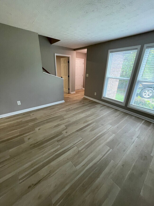 Foto del edificio - 3173 Dove Ct SW