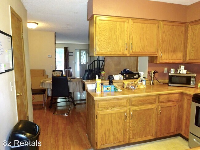 Foto del edificio - 3 br, 2 bath House - 9734 W Cornell Place