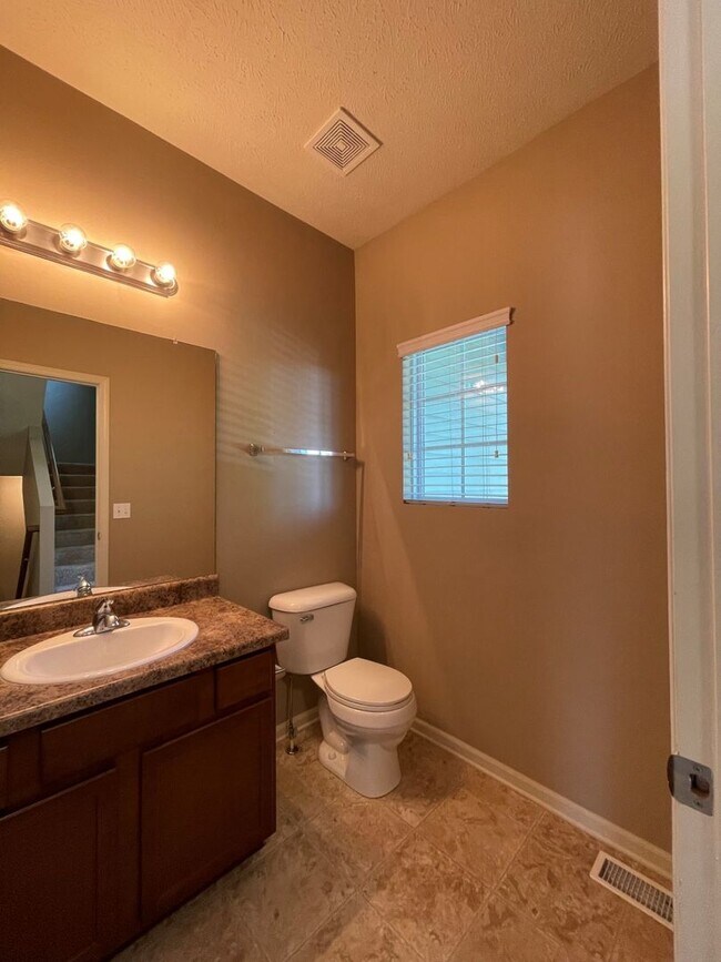 Foto del edificio - Home For Rent Bellevue.