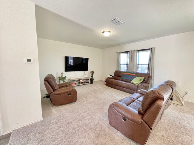 Building Photo - 4931 Jovian-