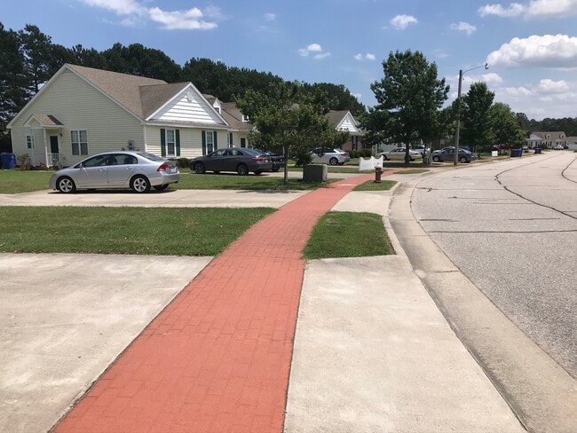 Sidewalks - 3309 Whitlock Dr N