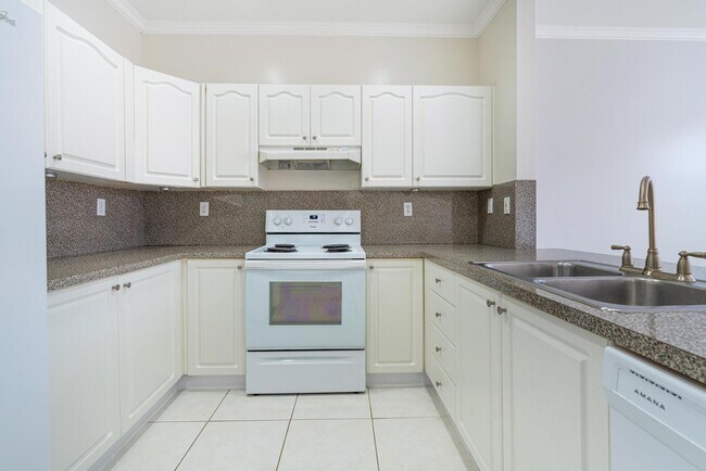 Foto del edificio - 9135 SW 203rd Ter