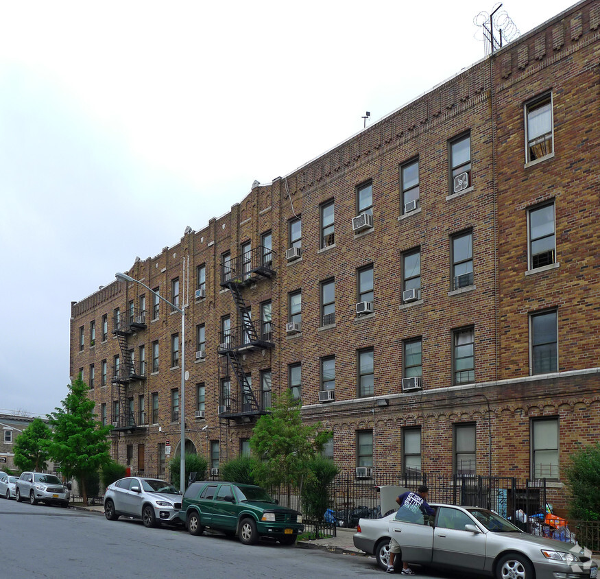 Foto del edificio - 126 E 53rd St
