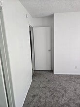 Building Photo - 2841 Wheelwright Dr