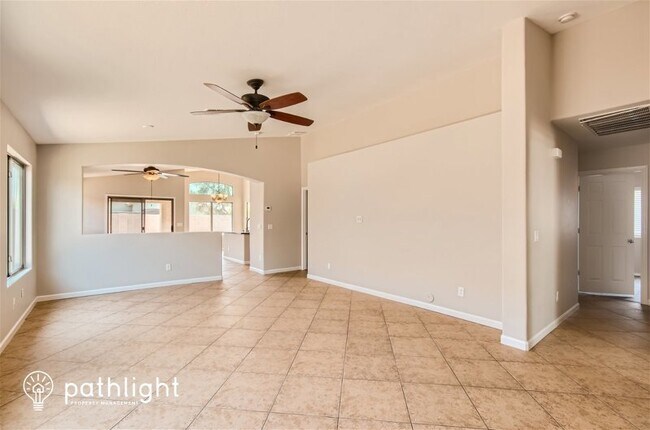 Building Photo - 25847 Winslow Avenue