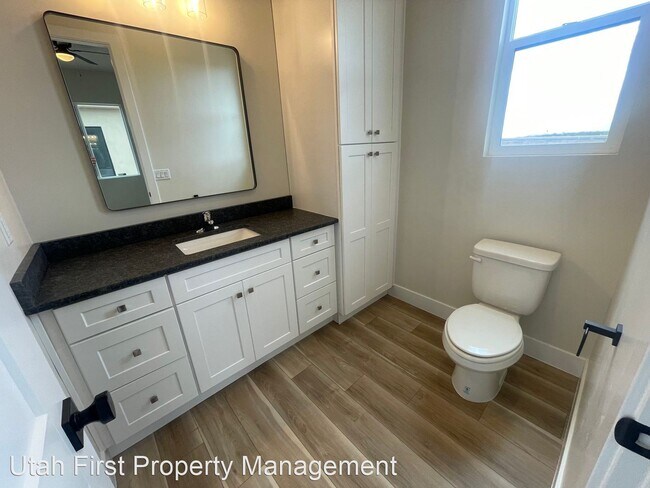 Building Photo - 2 br, 2 bath House - 26 Black Rock Rd