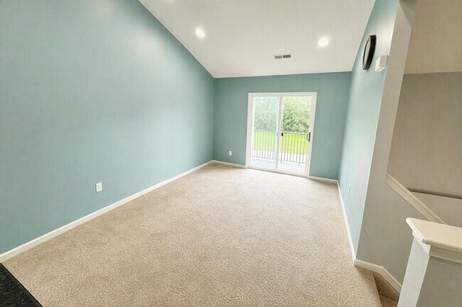 Foto del edificio - 11337 N Woods Dr