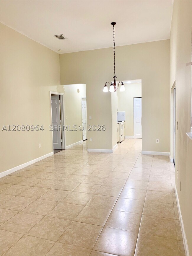 Foto del edificio - 2536 NE 41st Terrace