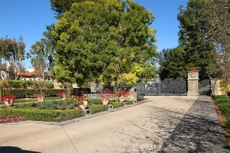 Building Photo - 16 Teramo Ct