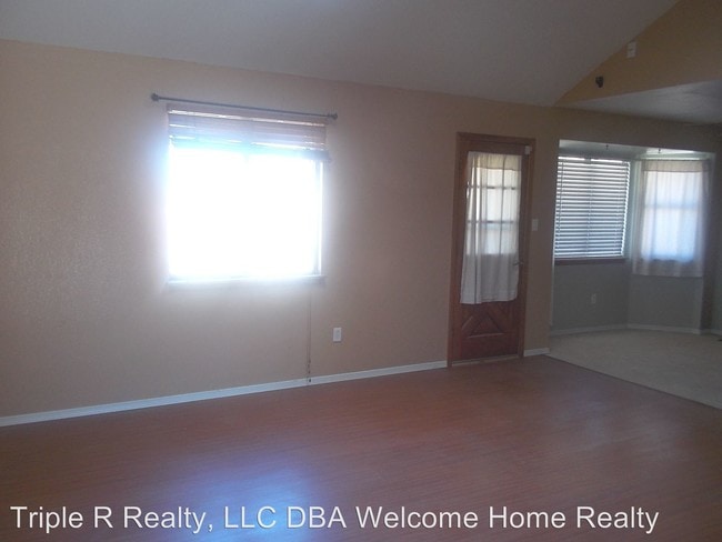 Building Photo - 3 br, 2 bath House - 1466 Columbia Avenue