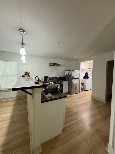 Foto del edificio - 2919 Rosedale St