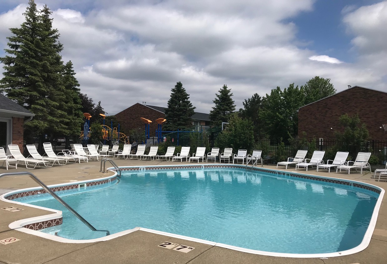 Hickory Square Apartments Imlay City, MI