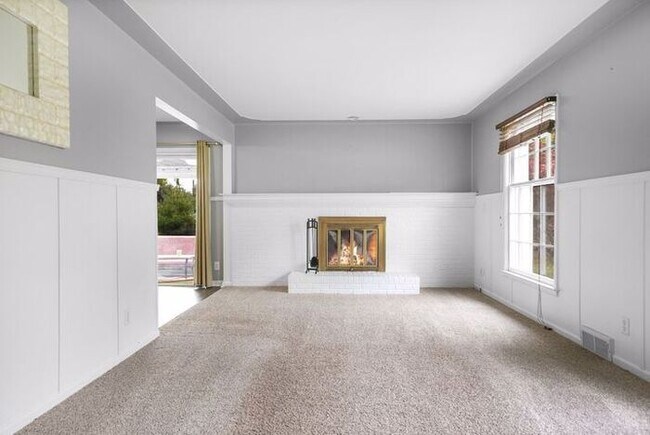 Building Photo - 2337 Michigan Street, Grand Rapids, MI, 49503