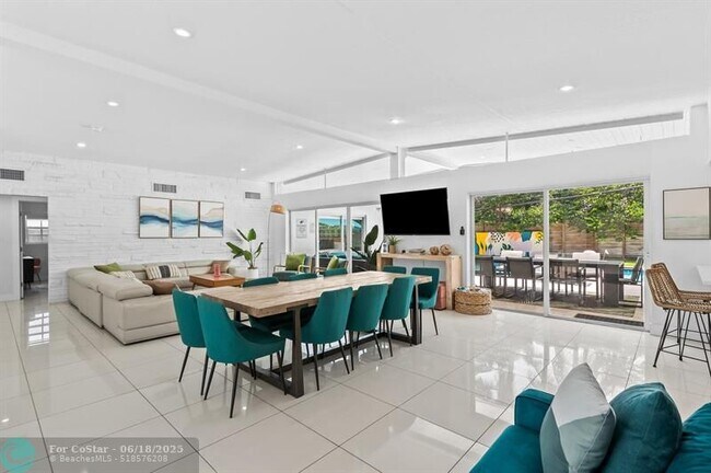 Foto del edificio - 20000 Highland Lakes Blvd