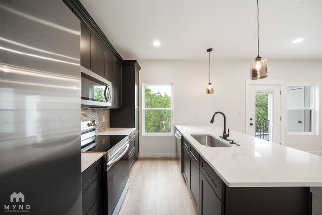 Building Photo - 247 Princeton Ave