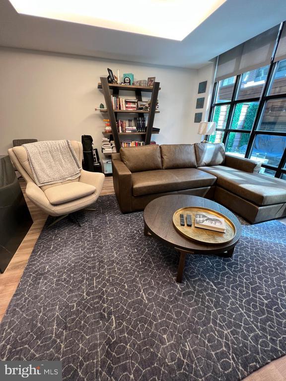 Foto principal - 1500 Harry Thomas Way NE