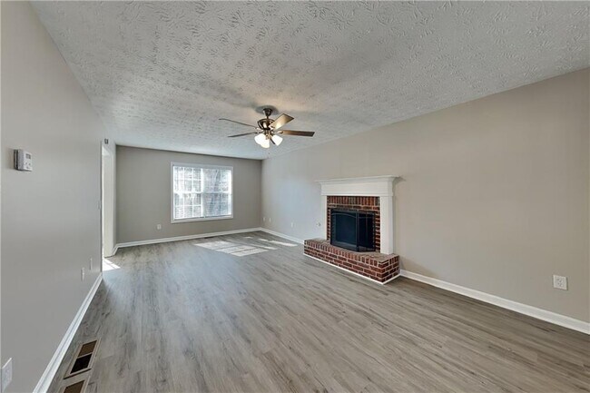 Foto del edificio - 3421 Lynley Mill Ln