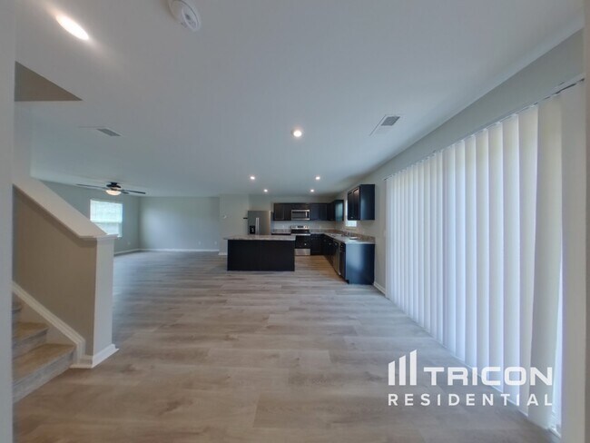 Foto del edificio - 120 Castlebrook Dr