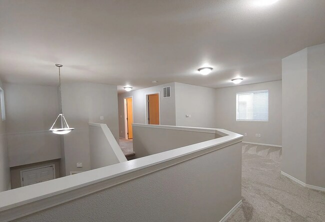 Foto del edificio - Beautiful 3 Bedroom Home