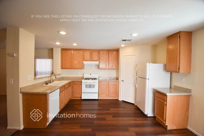 Foto del edificio - 701 Jewel Tower St