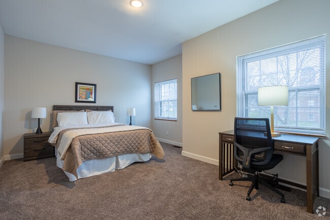 1 habitación, 1 baño - 768 pies cuadrados - Dormitorio - Waters House Apartments