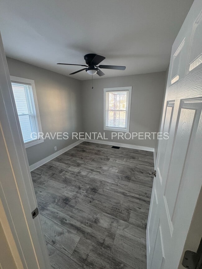 Photo - 1102 Oleanda Ave House