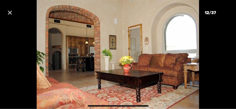 Foto del edificio - 8901 Brock Ln
