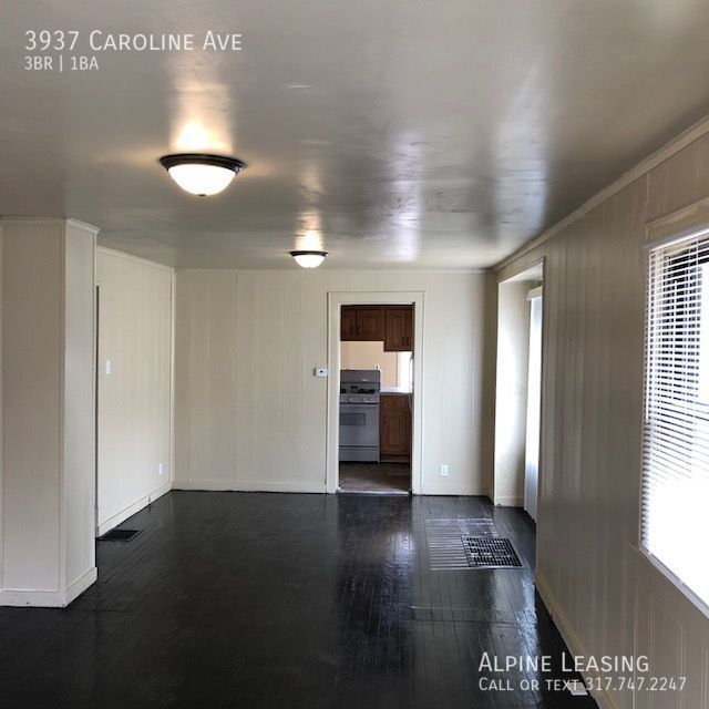 Building Photo - 3BR House w/Large 2-Car Garage!