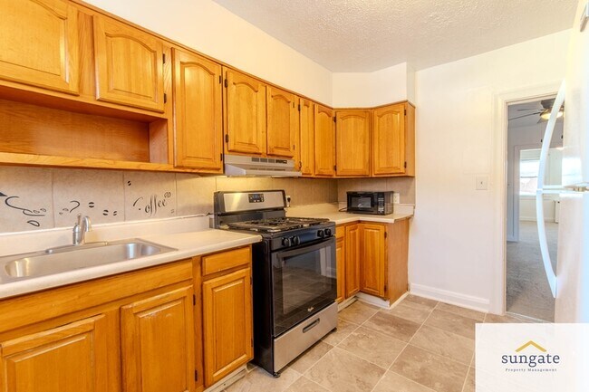 Foto del edificio - 2018 Griffis Ave