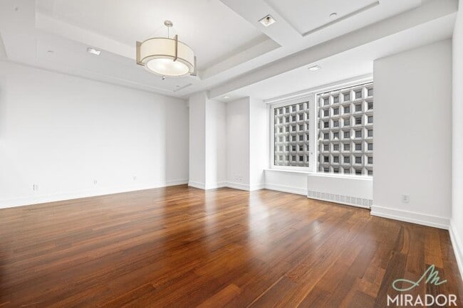 Building Photo - 1 bedroom in New York NY 10004