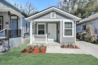 Building Photo - 627 Odessa St