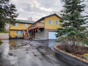 Building Photo - 2906 W 29th Ave