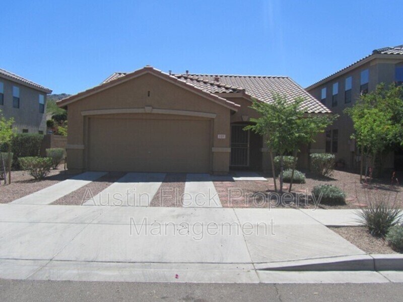 Primary Photo - 125 E Milada Dr