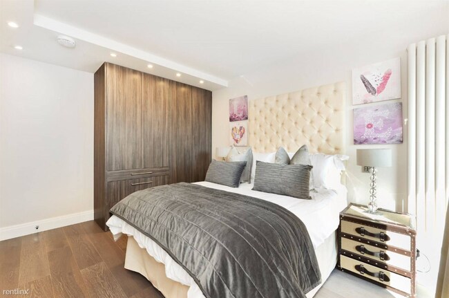 Foto del edificio - 2 br, 1.5 bath Condo - 788 E Broadway Apt 1
