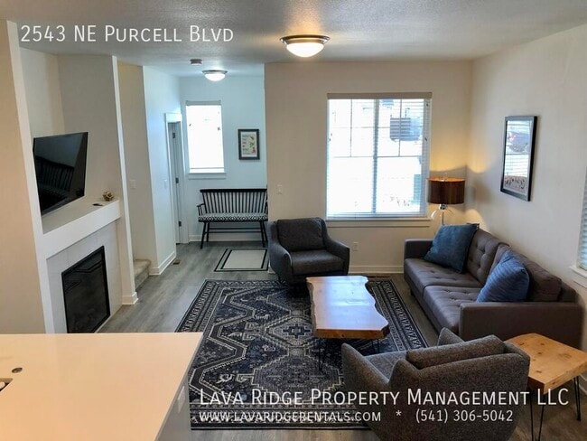 Building Photo - 2543 NE Purcell Blvd