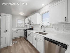 Building Photo - 1000 King Ave