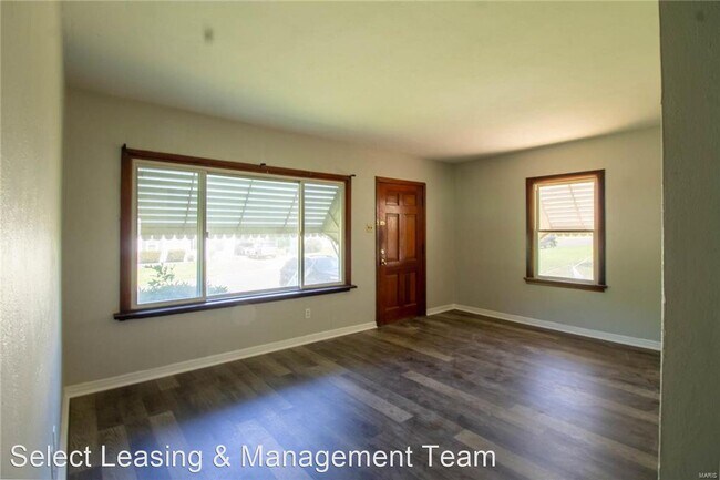 Building Photo - 3 br, 1 bath House - 122 Betty Jean