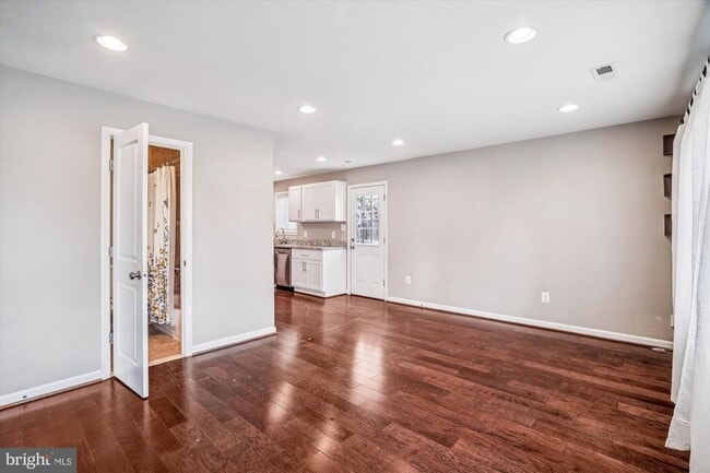 Foto del edificio - 3720 Harmon Ave