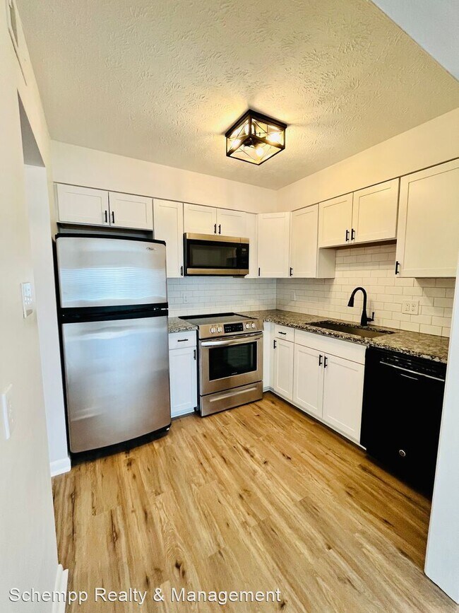 Building Photo - 1 br, 1 bath House - 1935 Gardiner Lane F92