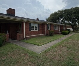 Building Photo - 3580 Mills Rd