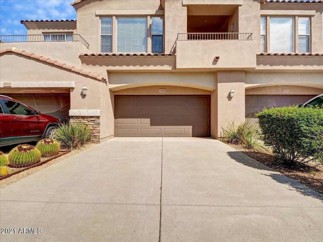 Foto principal - 19475 N Grayhawk Dr