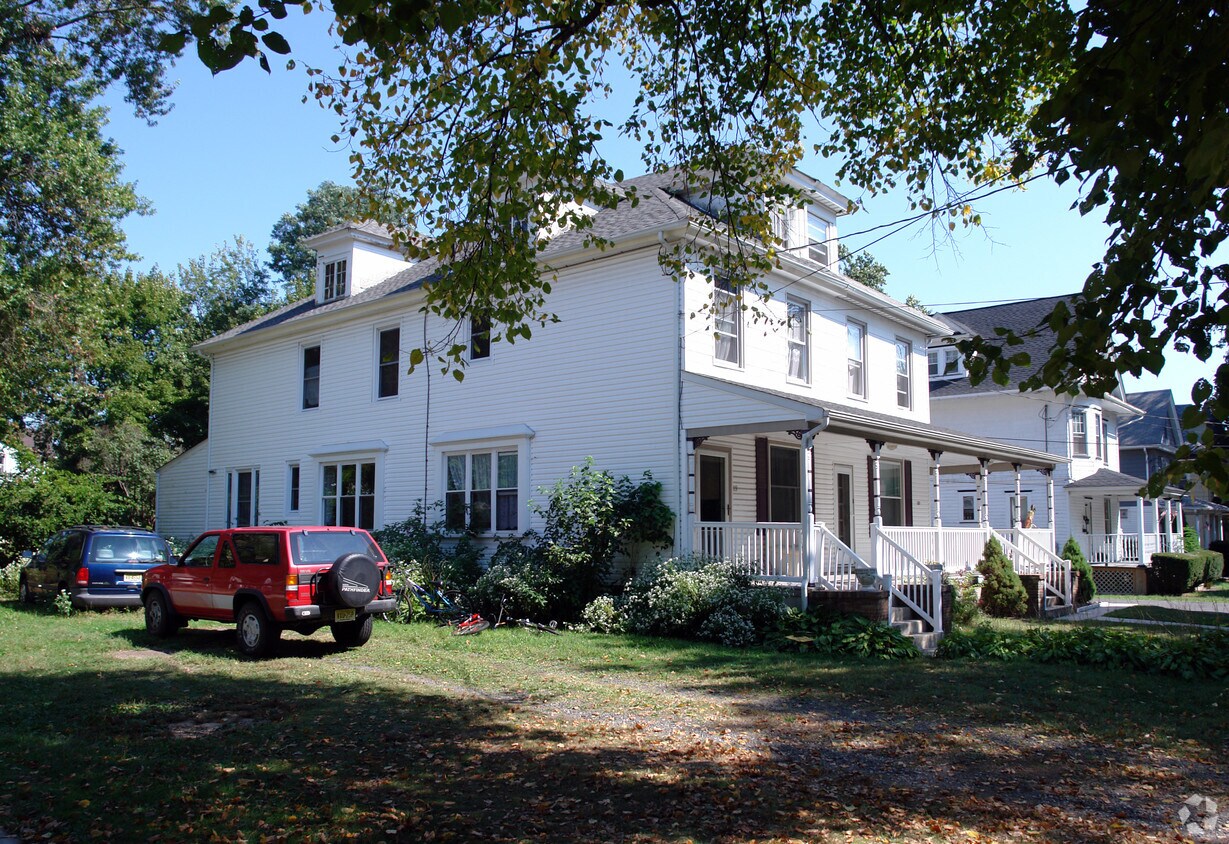 Foto del edificio - 119-121 7th Ave