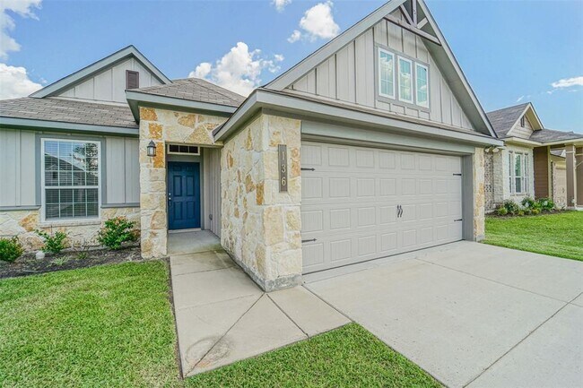 Foto del edificio - 136 Colby's Way