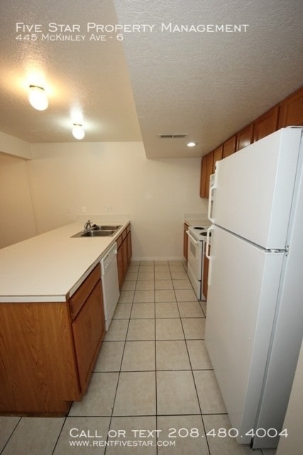 Building Photo - 445 McKinley Ave