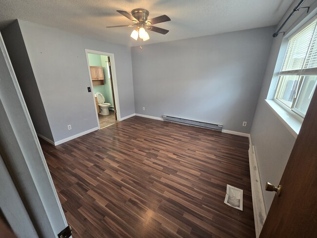 Building Photo - 2512 Texas Ave