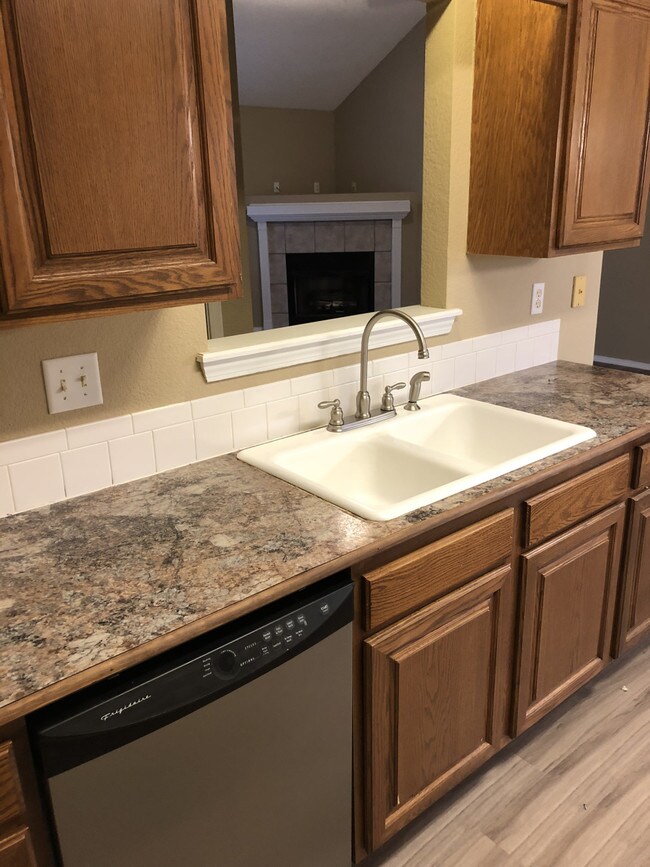 Foto del edificio - 701 Cass