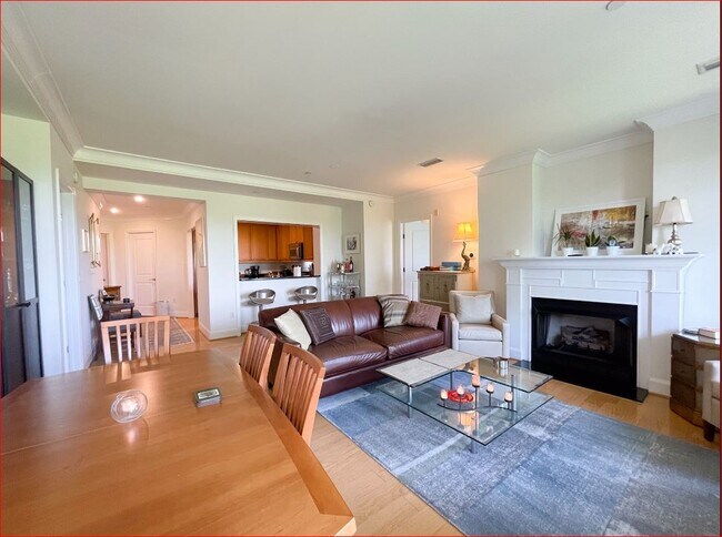 Building Photo - 1414 22nd St NW