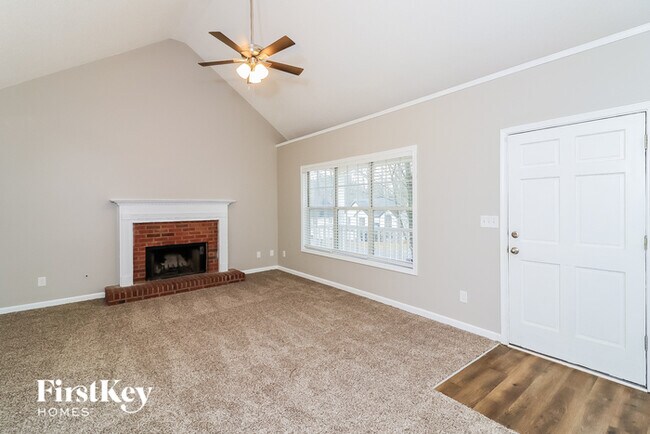 Foto del edificio - 4912 Baker Ridge Pl