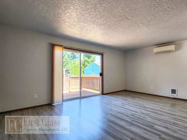 Foto del edificio - 1117 NE 181st Ave