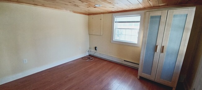 Building Photo - 2729 Cranberry Hwy